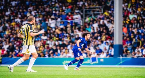  بالفيديو.. الهلال يفتتح موسمه بالفوز بالسوبر السعودي على حساب الاتحاد 